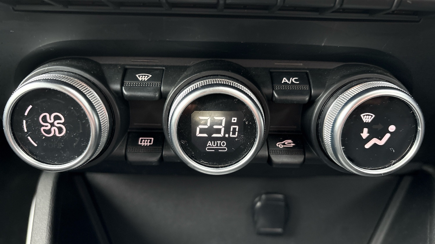 Used Dacia Duster 2018 for sale - 77245435: Photo 41