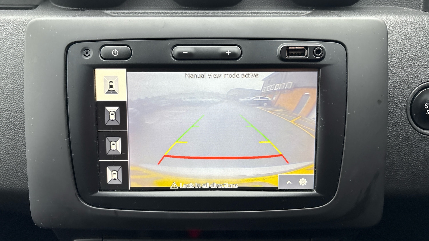 Used Dacia Duster 2018 for sale - 77245435: Photo 42