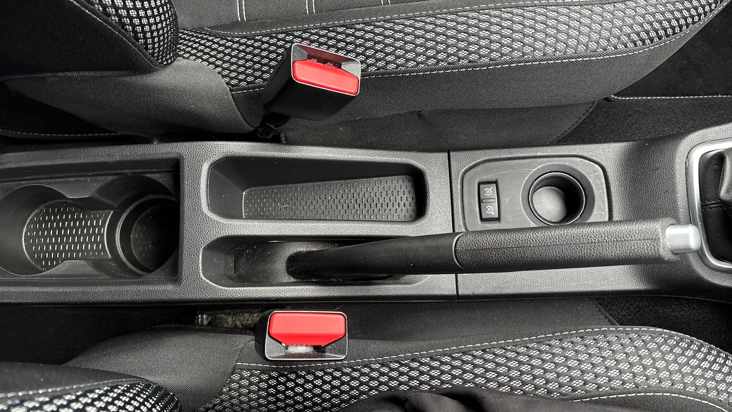 Used Dacia Duster 2018 for sale - 77245435: Photo 47