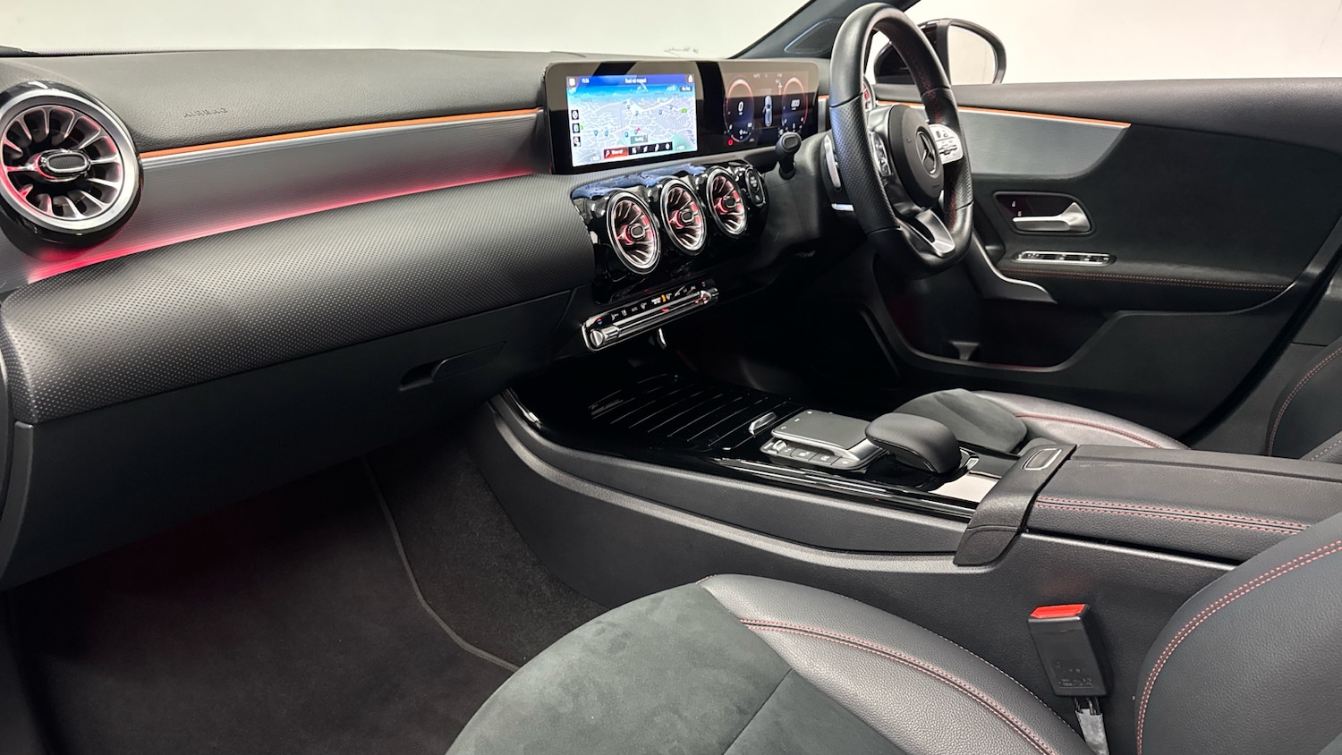 Used Mercedes-Benz A-Class 2022 for sale - 77691469: Photo 9