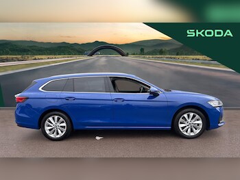 Used Skoda Superb 2025 for sale - 77264275: Photo