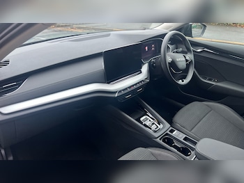 Used Skoda Octavia 2025 for sale - 76892843: Photo