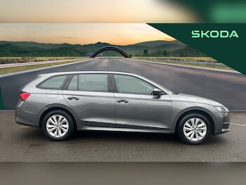 Used Skoda Octavia 2025 for sale - 76892843: Photo