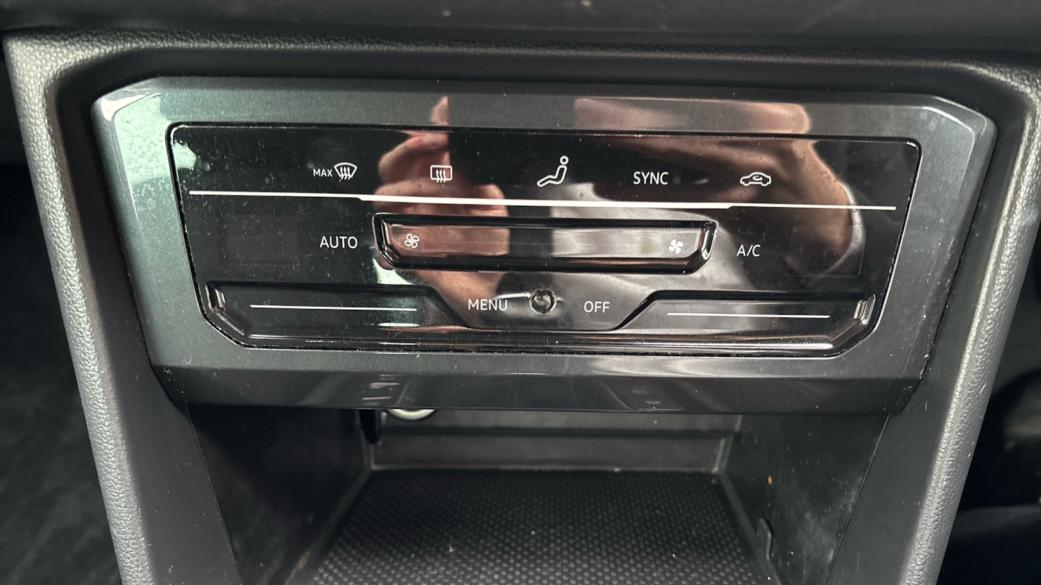 Used Volkswagen Tiguan 2020 for sale - 76722749: Photo 36