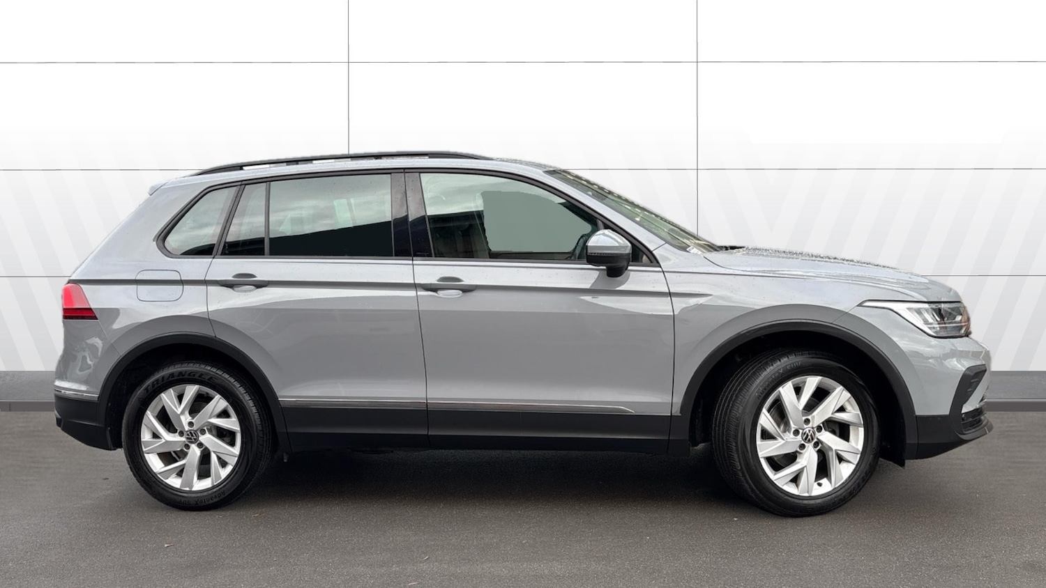 Used Volkswagen Tiguan 2020 for sale - 76722749: Photo 5