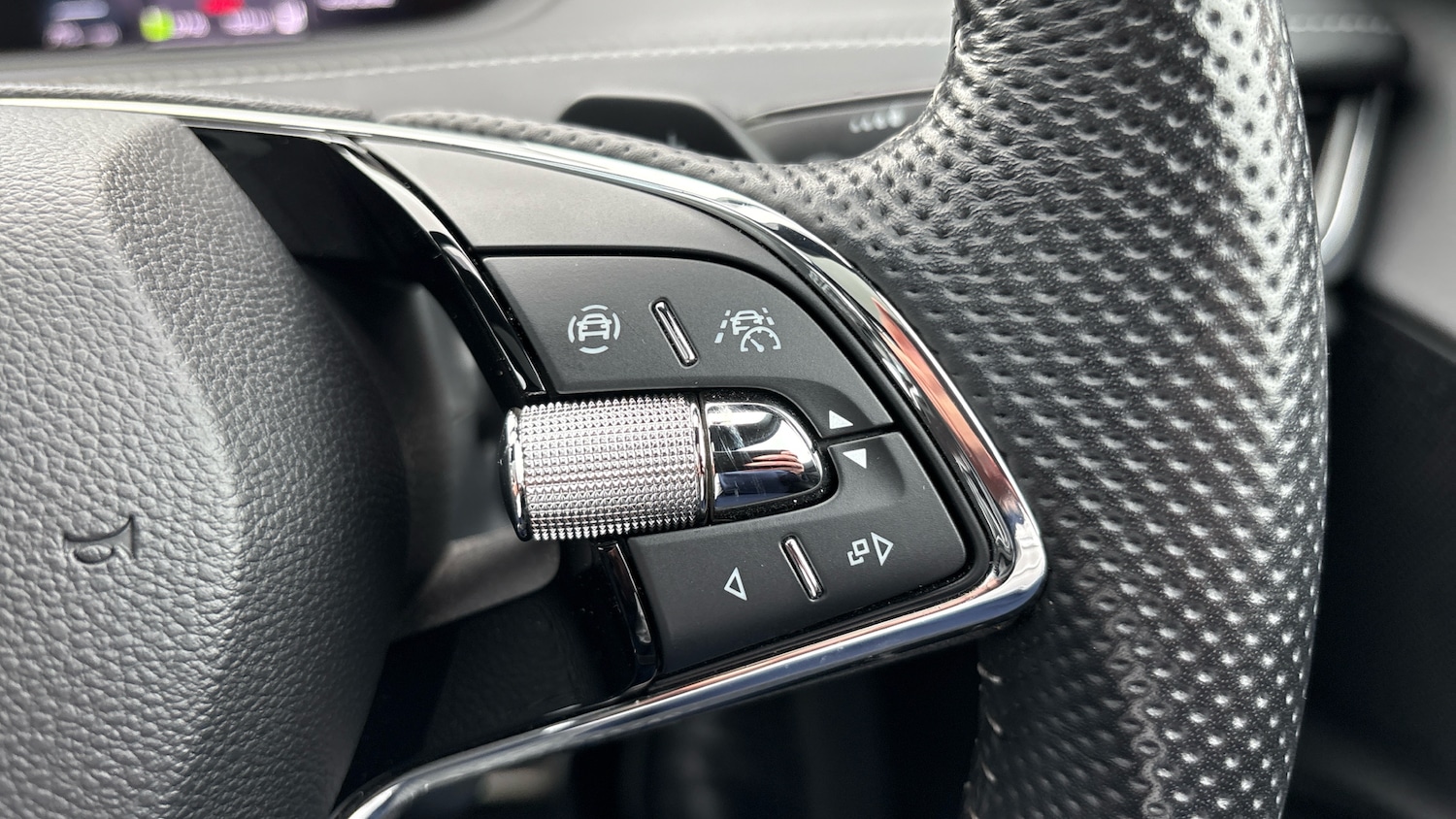 Used Skoda Enyaq 2023 for sale - 76436488: Photo 18