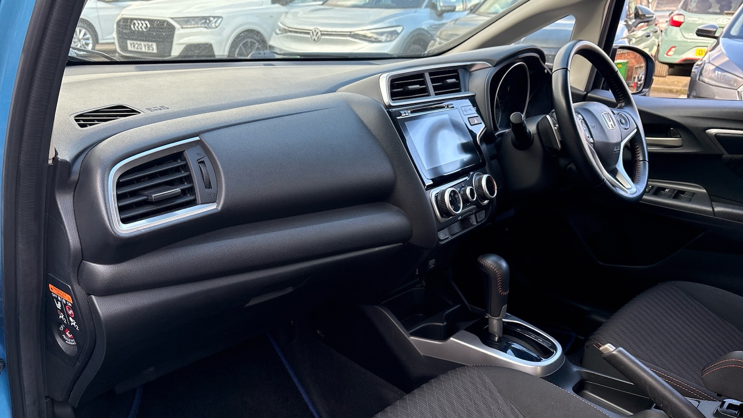 Used Honda Jazz 2018 for sale - 78067352: Photo 2