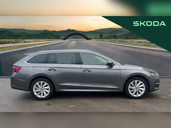 Used Skoda Octavia 2025 for sale - 77296417: Photo