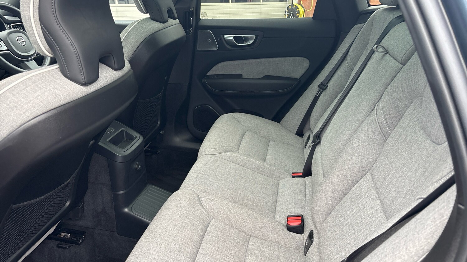 Used Volvo XC60 2023 for sale - 76422216: Photo 16