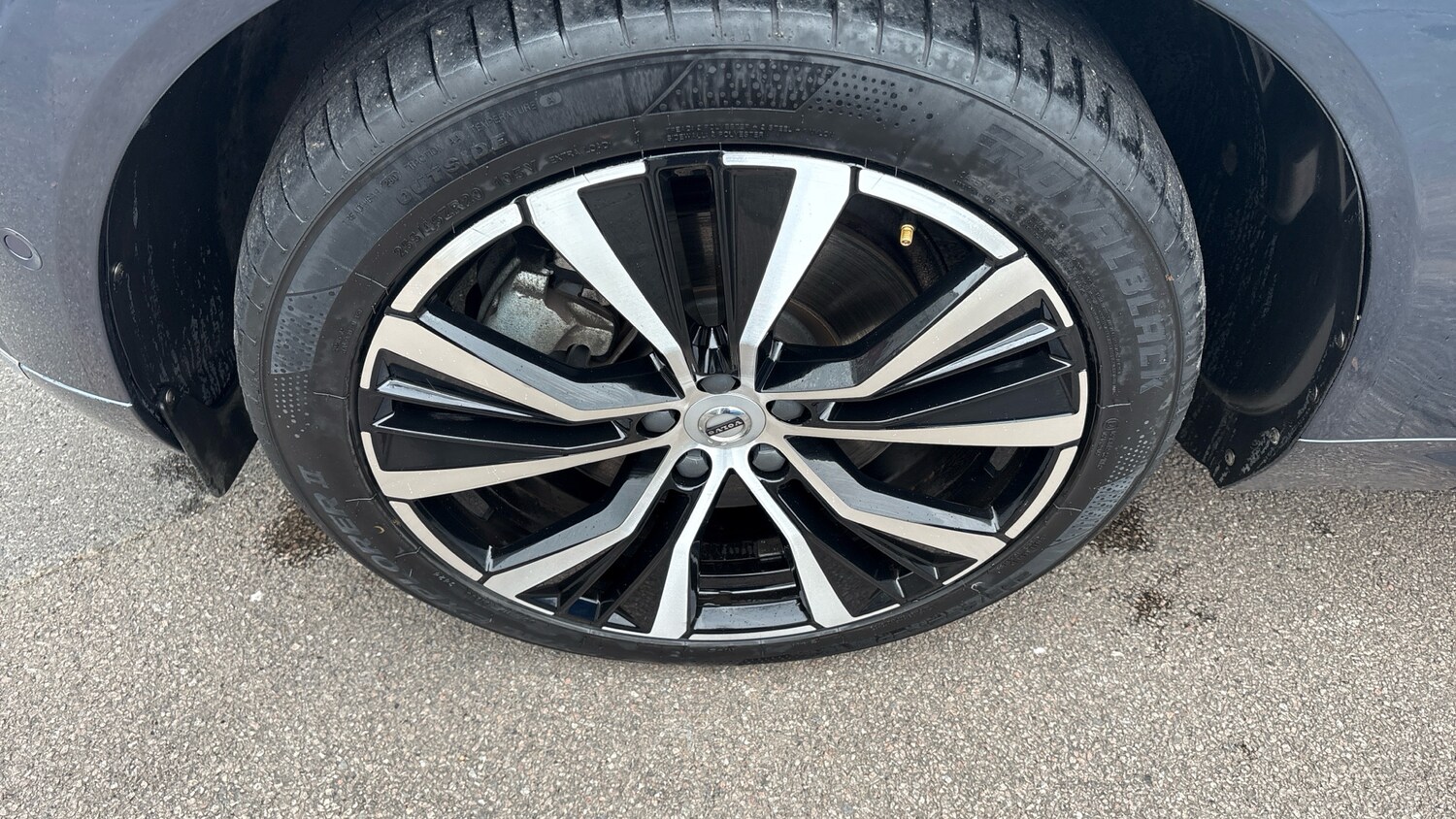 Used Volvo XC60 2023 for sale - 76422216: Photo 30