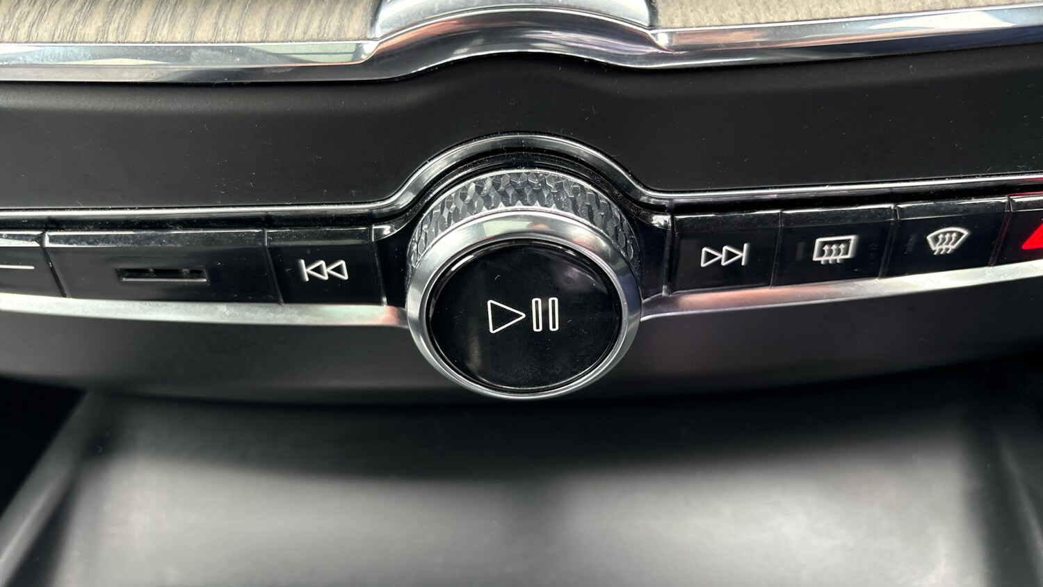 Used Volvo XC60 2023 for sale - 76422216: Photo 39