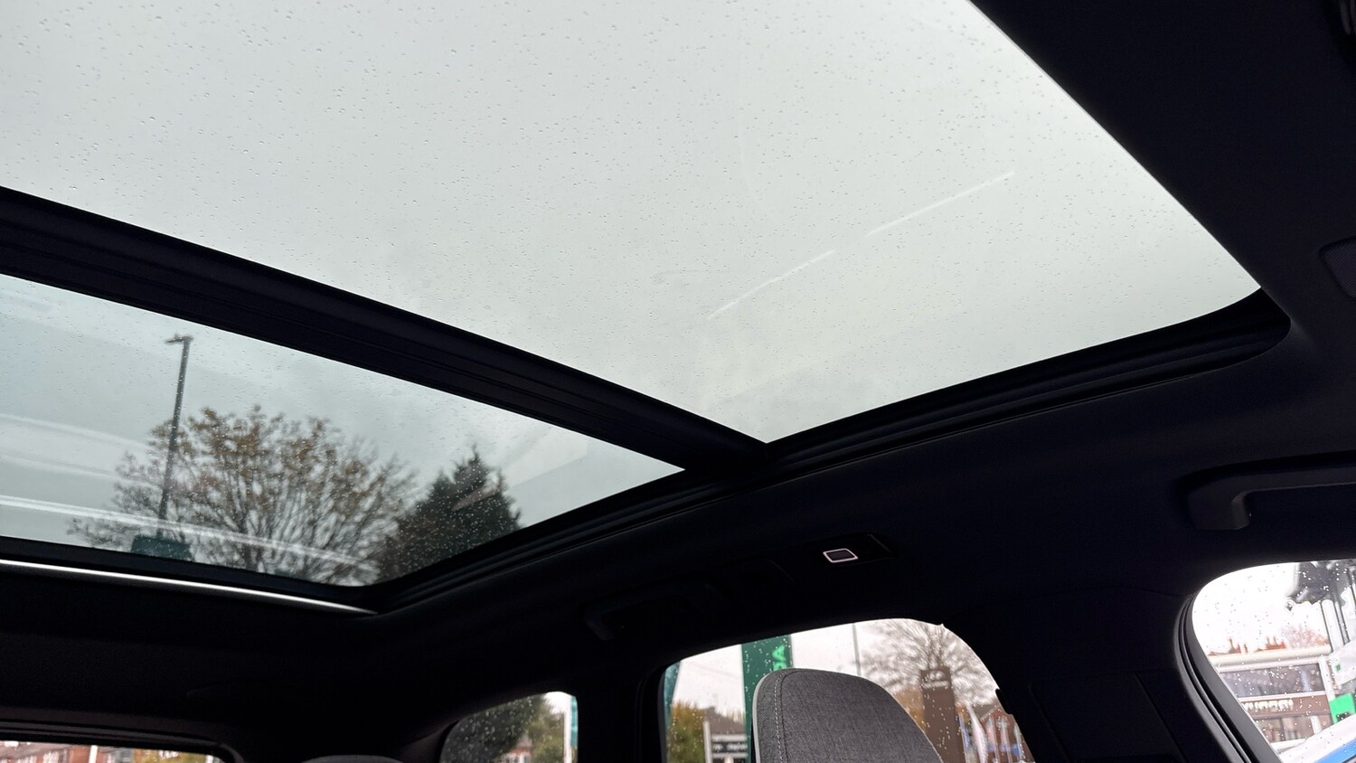 Used Volvo XC60 2023 for sale - 76422216: Photo 43