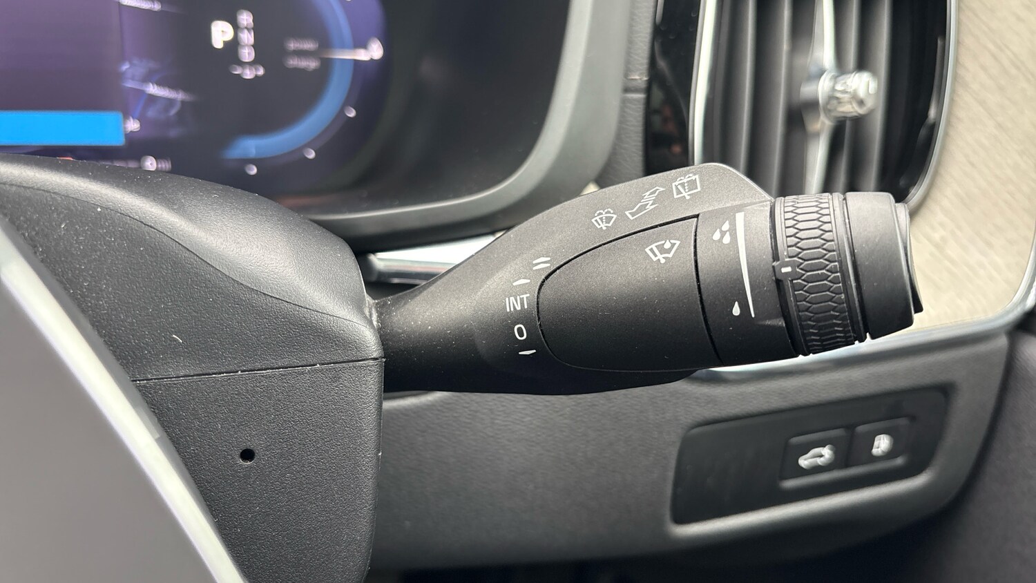 Used Volvo XC60 2023 for sale - 76422216: Photo 48