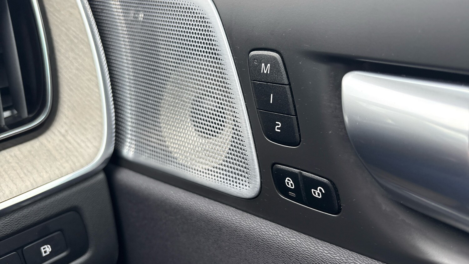 Used Volvo XC60 2023 for sale - 76422216: Photo 49