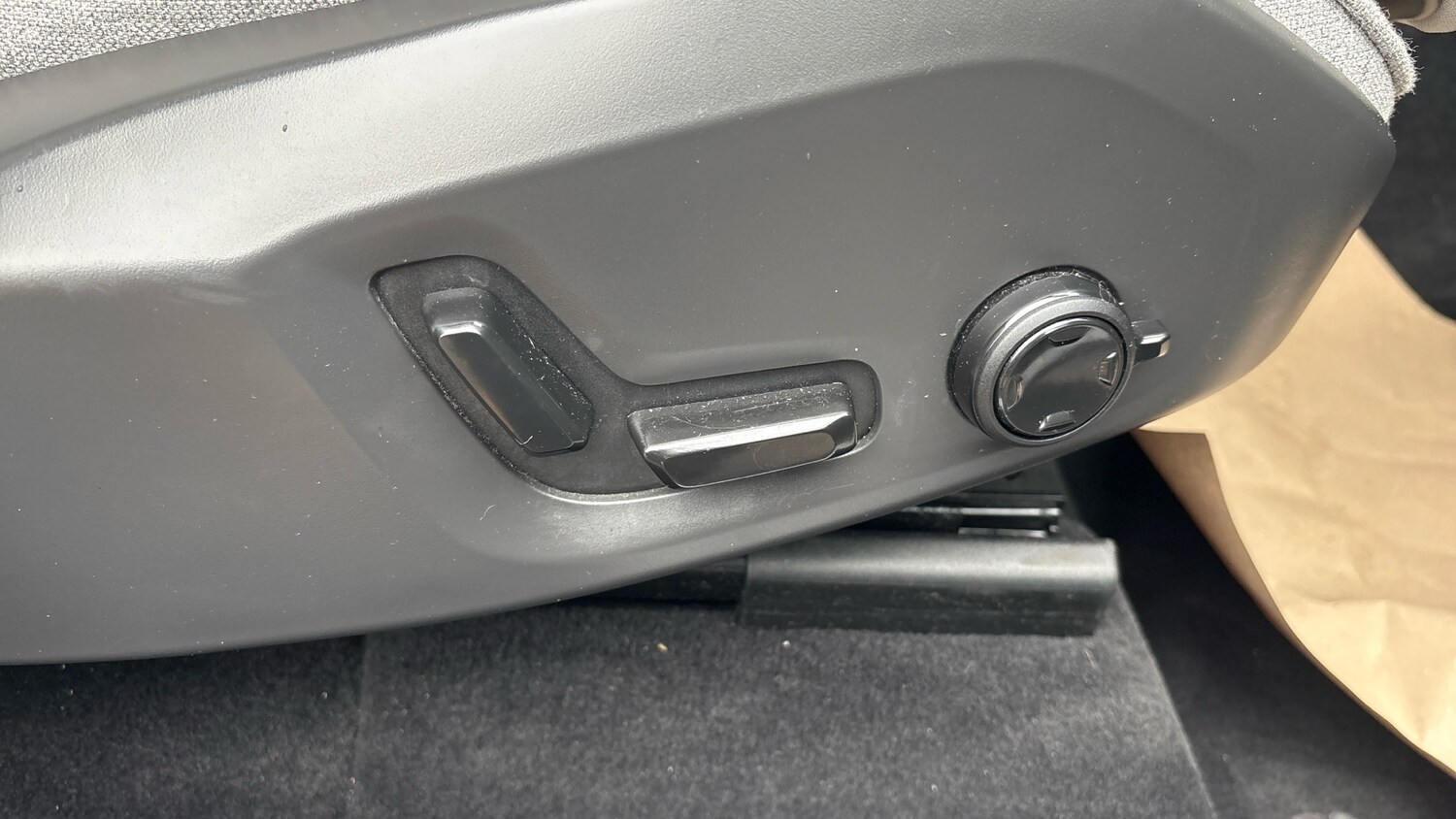 Used Volvo XC60 2023 for sale - 76422216: Photo 54