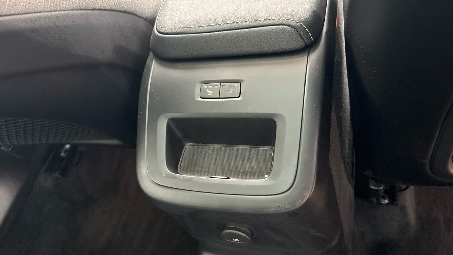 Used Volvo XC60 2023 for sale - 76422216: Photo 55