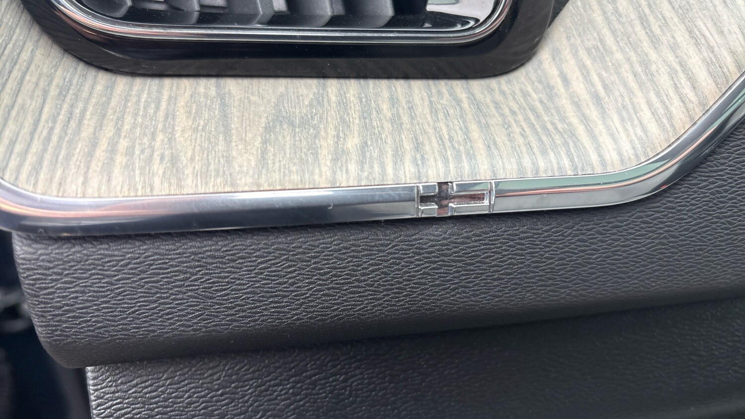 Used Volvo XC60 2023 for sale - 76422216: Photo 57