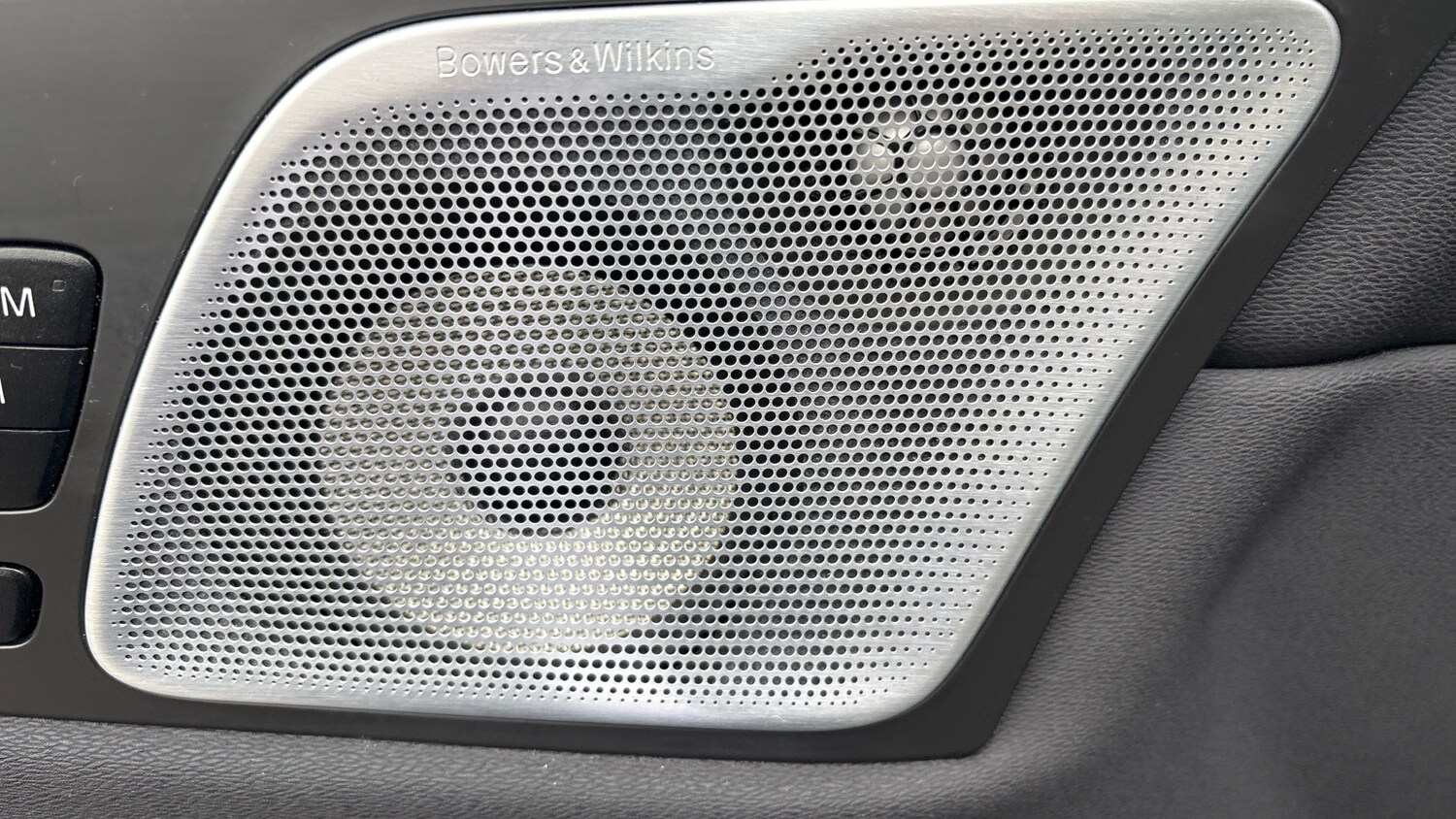 Used Volvo XC60 2023 for sale - 76422216: Photo 58