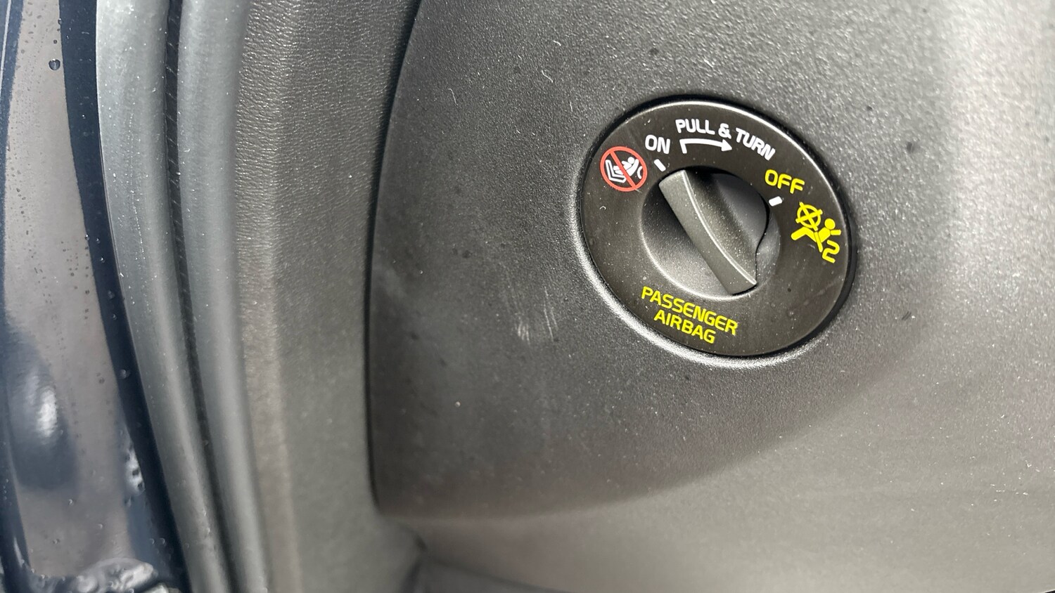 Used Volvo XC60 2023 for sale - 76422216: Photo 60