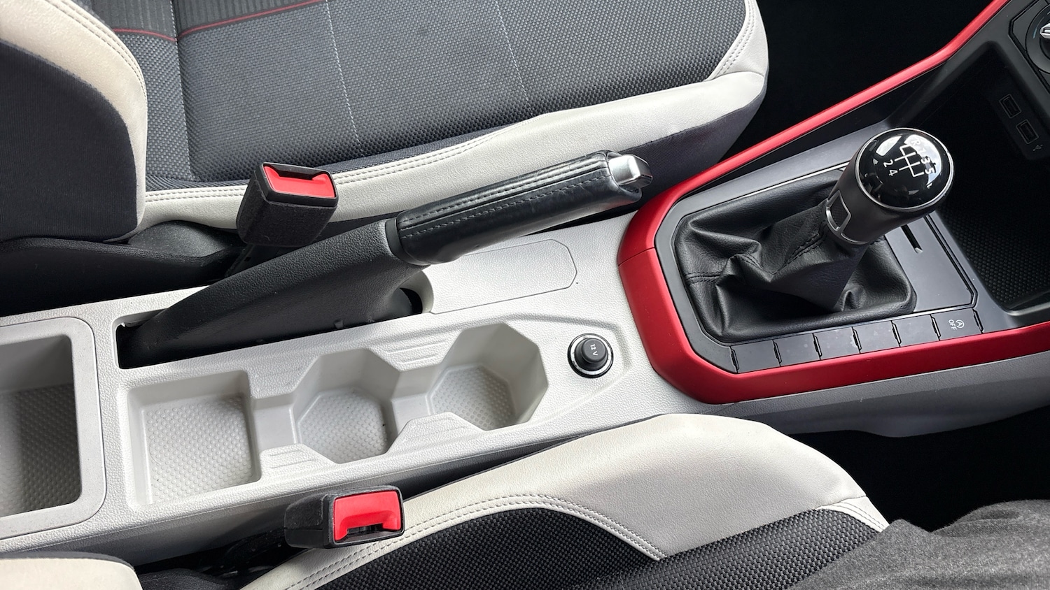 Used Volkswagen Polo 2018 for sale - 76980756: Photo 13