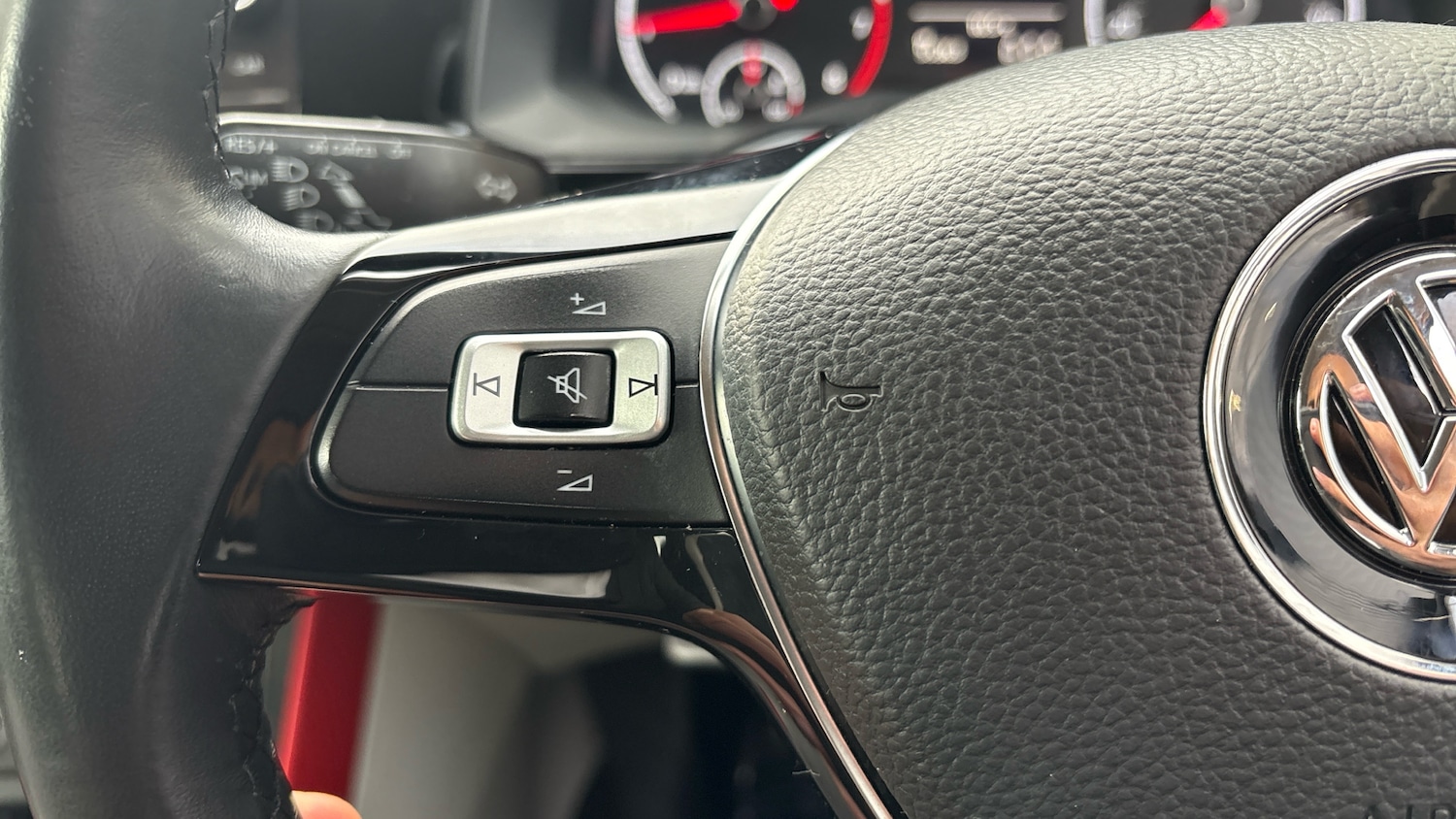 Used Volkswagen Polo 2018 for sale - 76980756: Photo 26