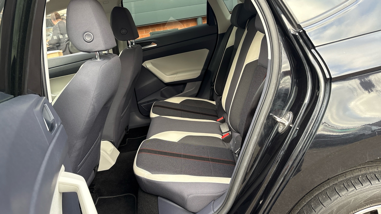 Used Volkswagen Polo 2018 for sale - 76980756: Photo 50