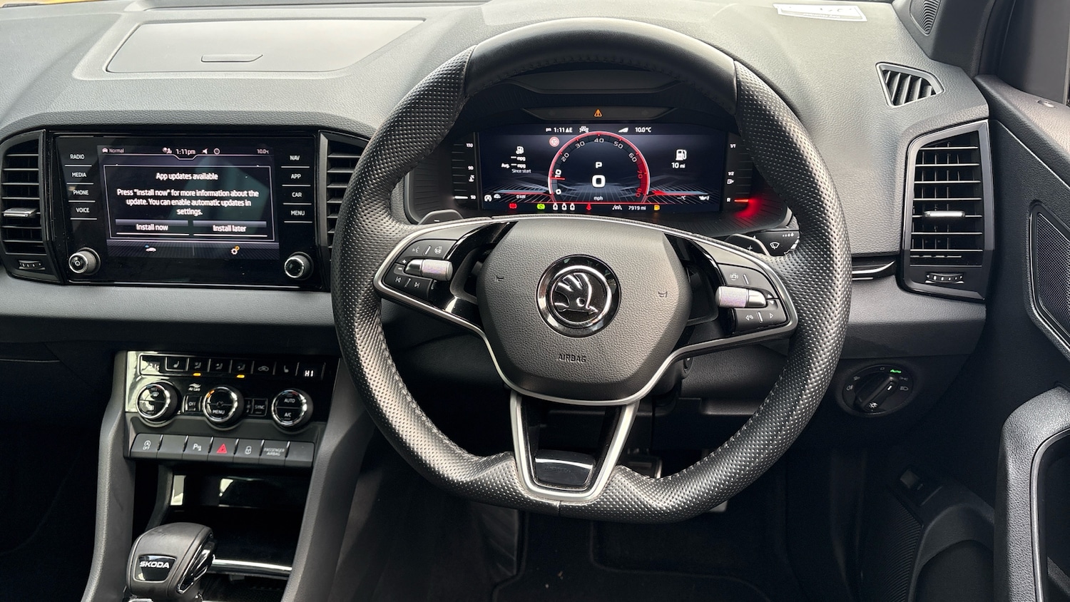 Used Skoda Karoq 2024 for sale - 76895225: Photo 10