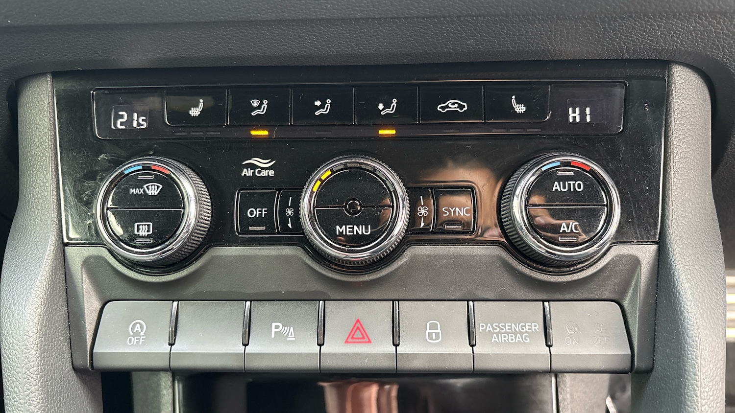 Used Skoda Karoq 2024 for sale - 76895225: Photo 13