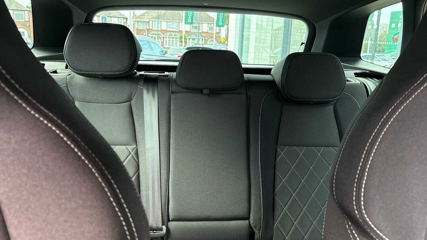 Used Skoda Karoq 2024 for sale - 76895225: Photo 16