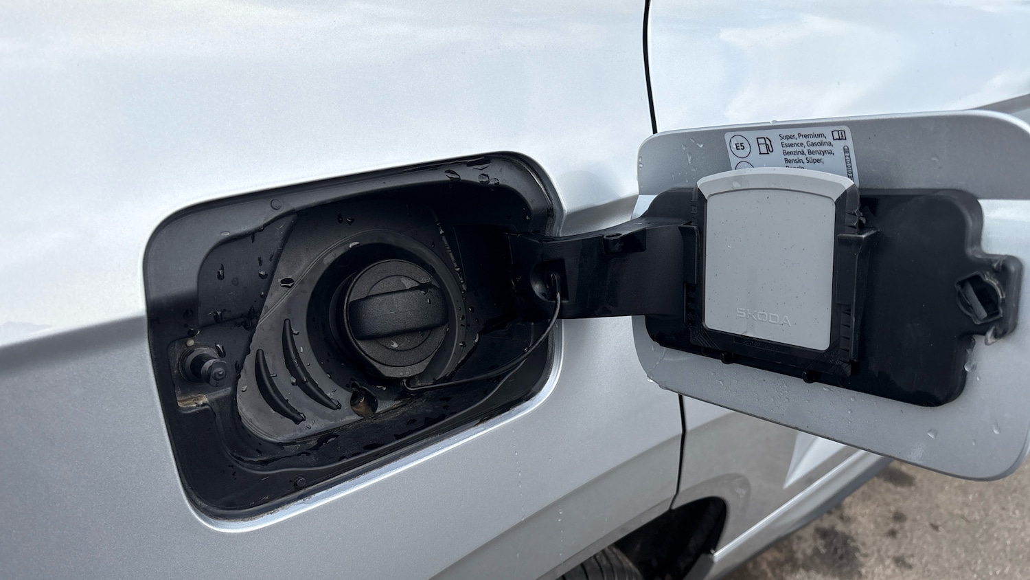 Used Skoda Karoq 2024 for sale - 76895225: Photo 34