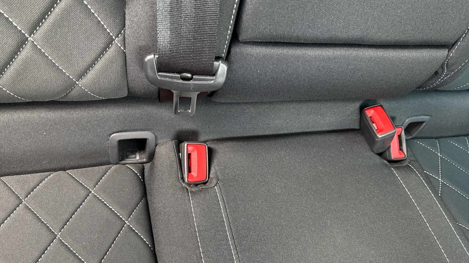 Used Skoda Karoq 2024 for sale - 76895225: Photo 38