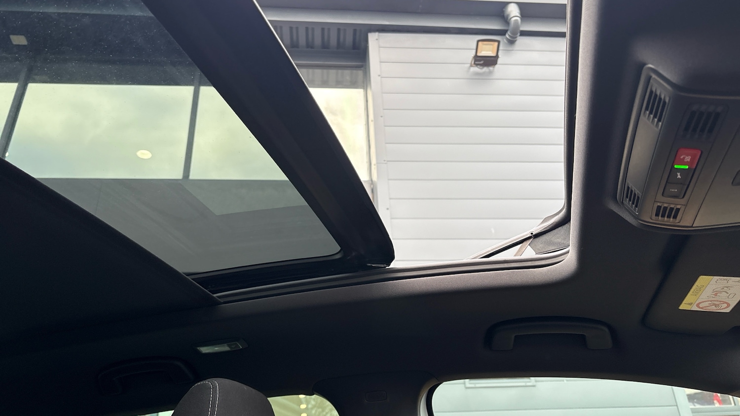 Used Skoda Karoq 2024 for sale - 76895225: Photo 63