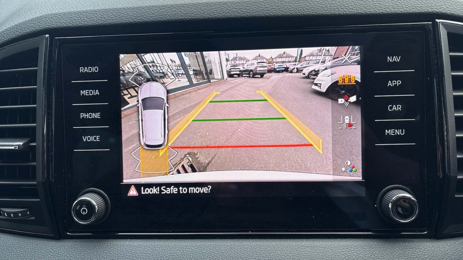 Used Skoda Karoq 2024 for sale - 76895225: Photo 66