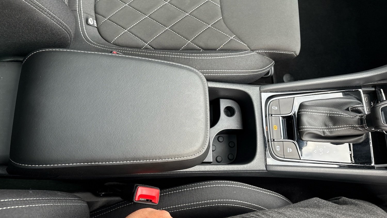 Used Skoda Karoq 2024 for sale - 76895225: Photo 72