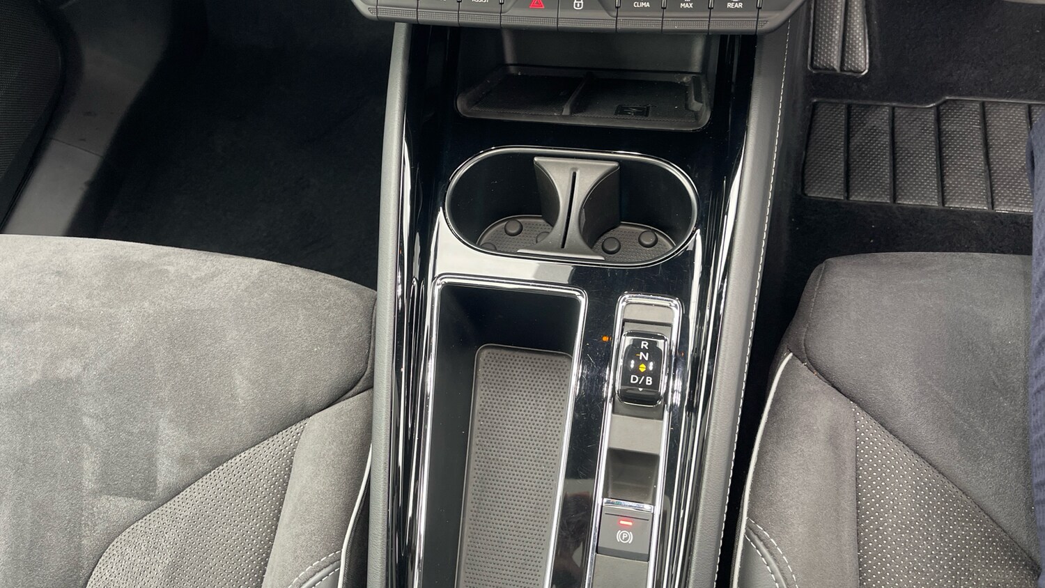 Used Skoda Enyaq 2023 for sale - 77844589: Photo 14