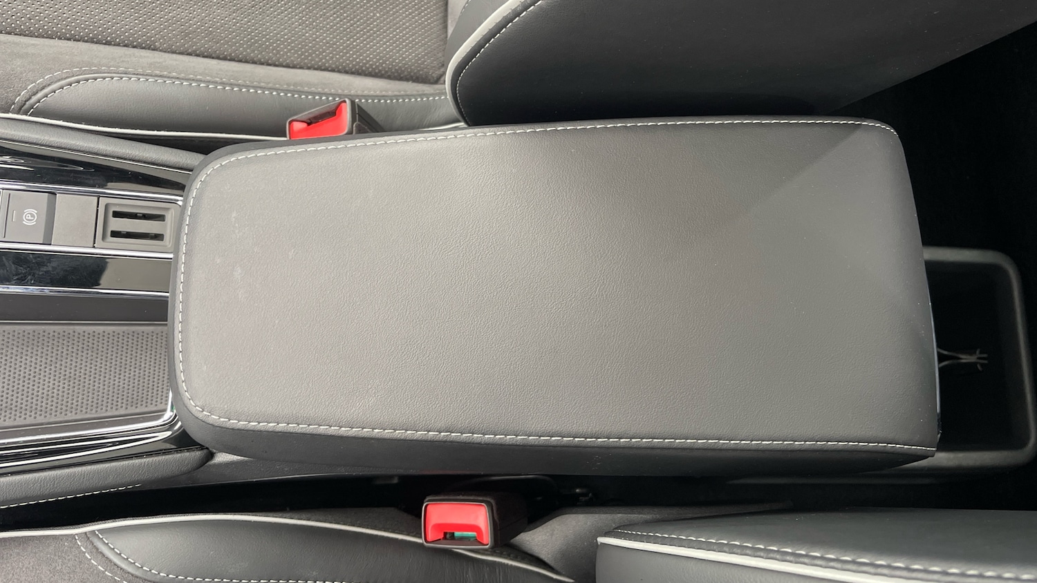 Used Skoda Enyaq 2023 for sale - 77844589: Photo 42