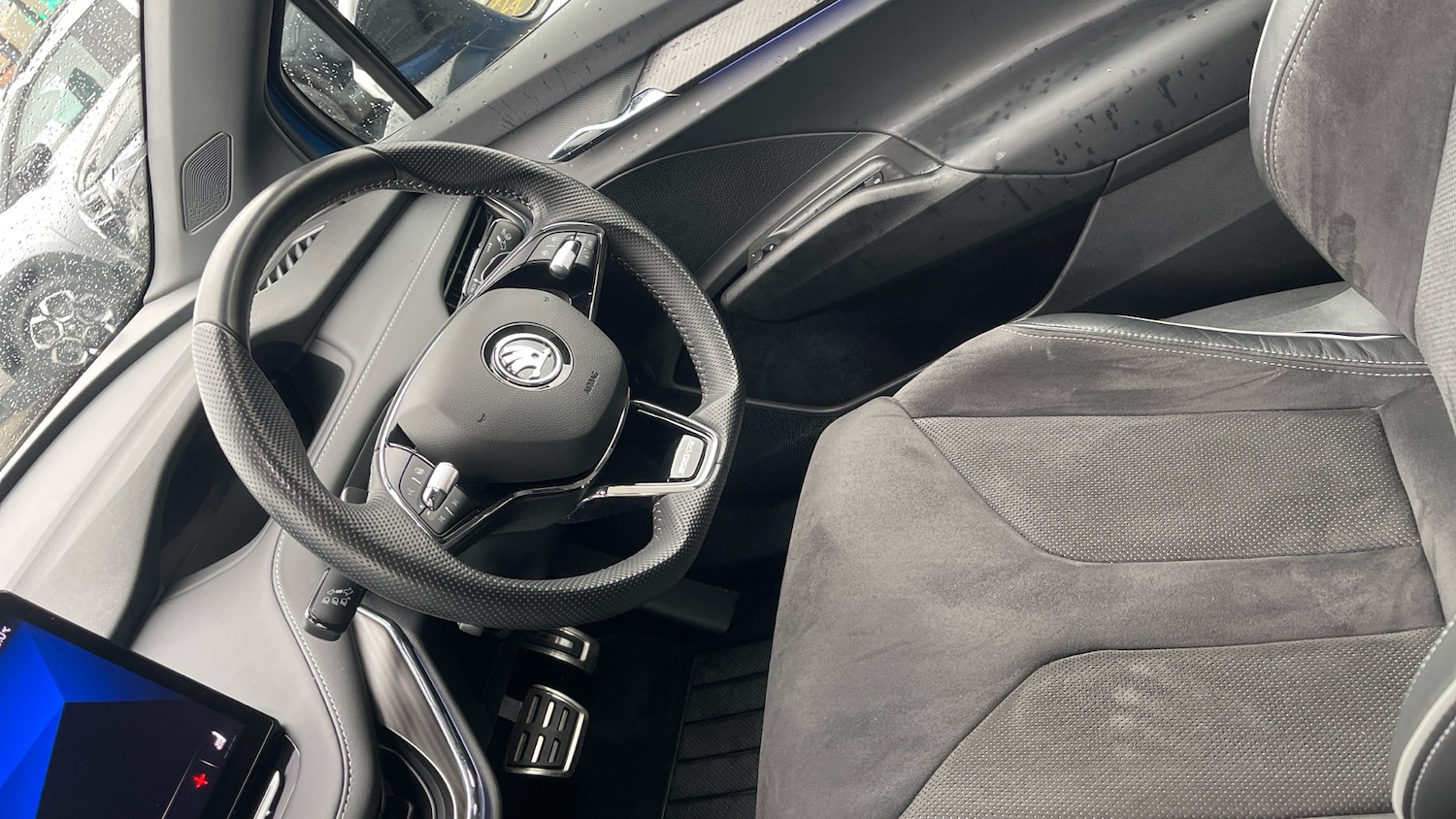 Used Skoda Enyaq 2023 for sale - 77844589: Photo 44