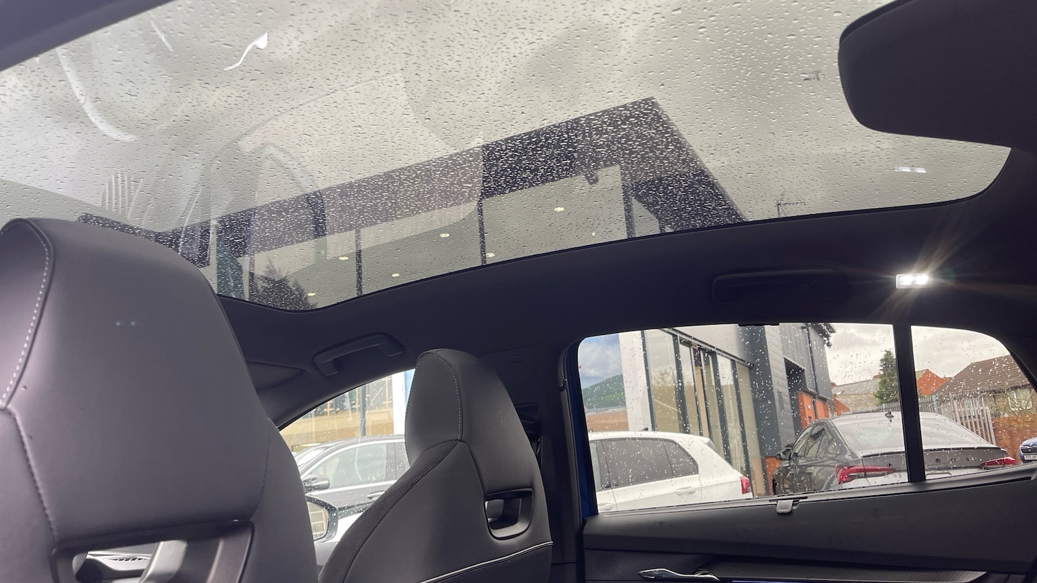 Used Skoda Enyaq 2023 for sale - 77844589: Photo 50