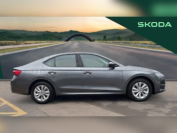 Used Skoda Octavia 2024 for sale - 76493662: Photo