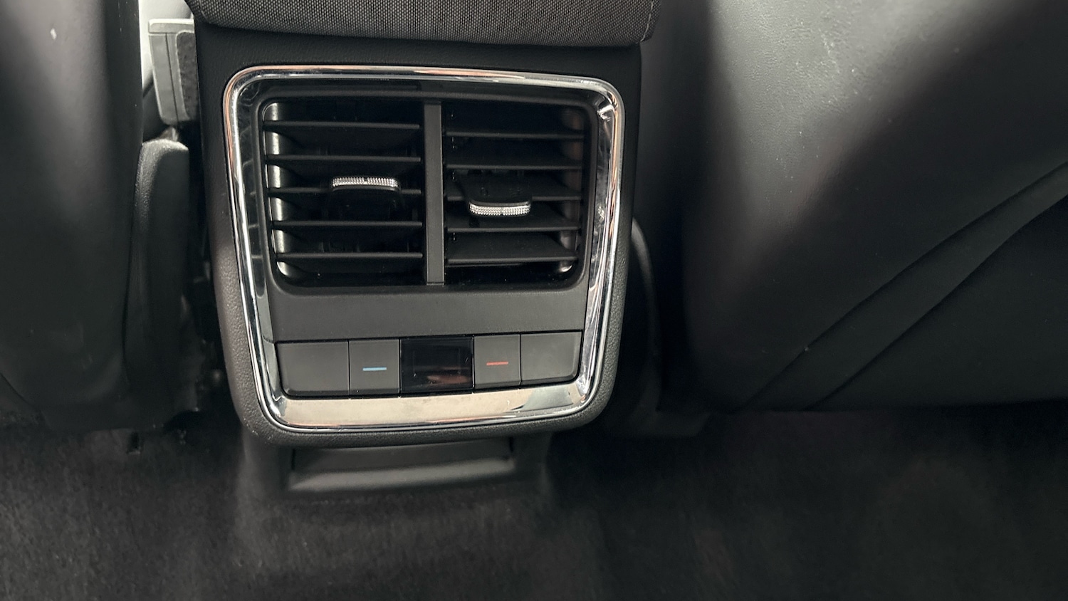 Used Skoda Enyaq 2024 for sale - 76625104: Photo 41