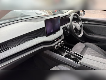 Used Skoda Superb 2025 for sale - 79042292: Photo
