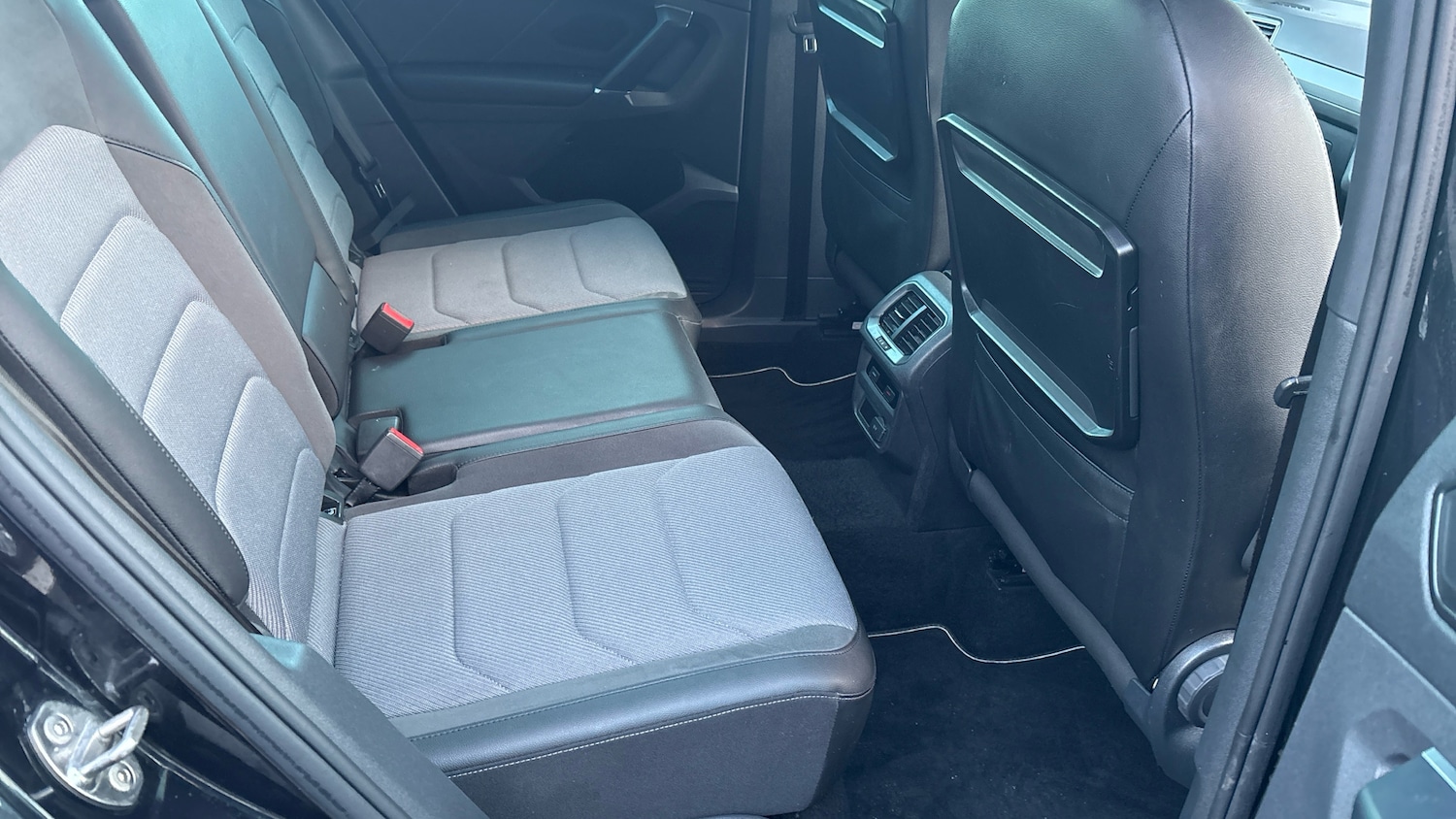 Used Volkswagen Tiguan 2017 for sale - 77363900: Photo 16