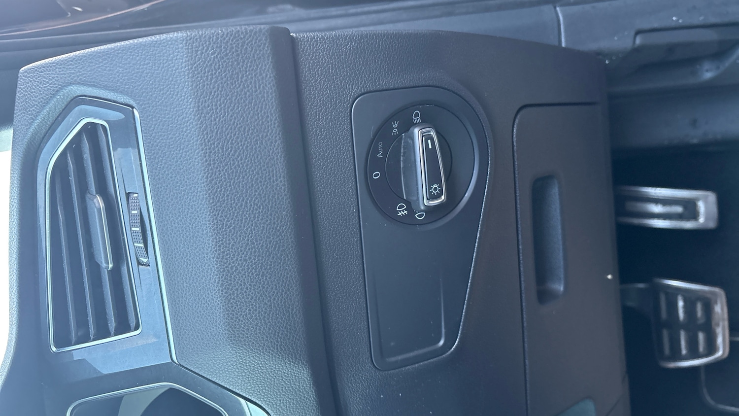 Used Volkswagen Tiguan 2017 for sale - 77363900: Photo 28