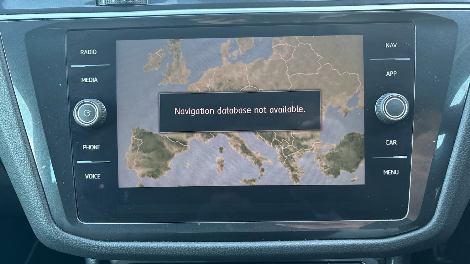 Used Volkswagen Tiguan 2017 for sale - 77363900: Photo 40