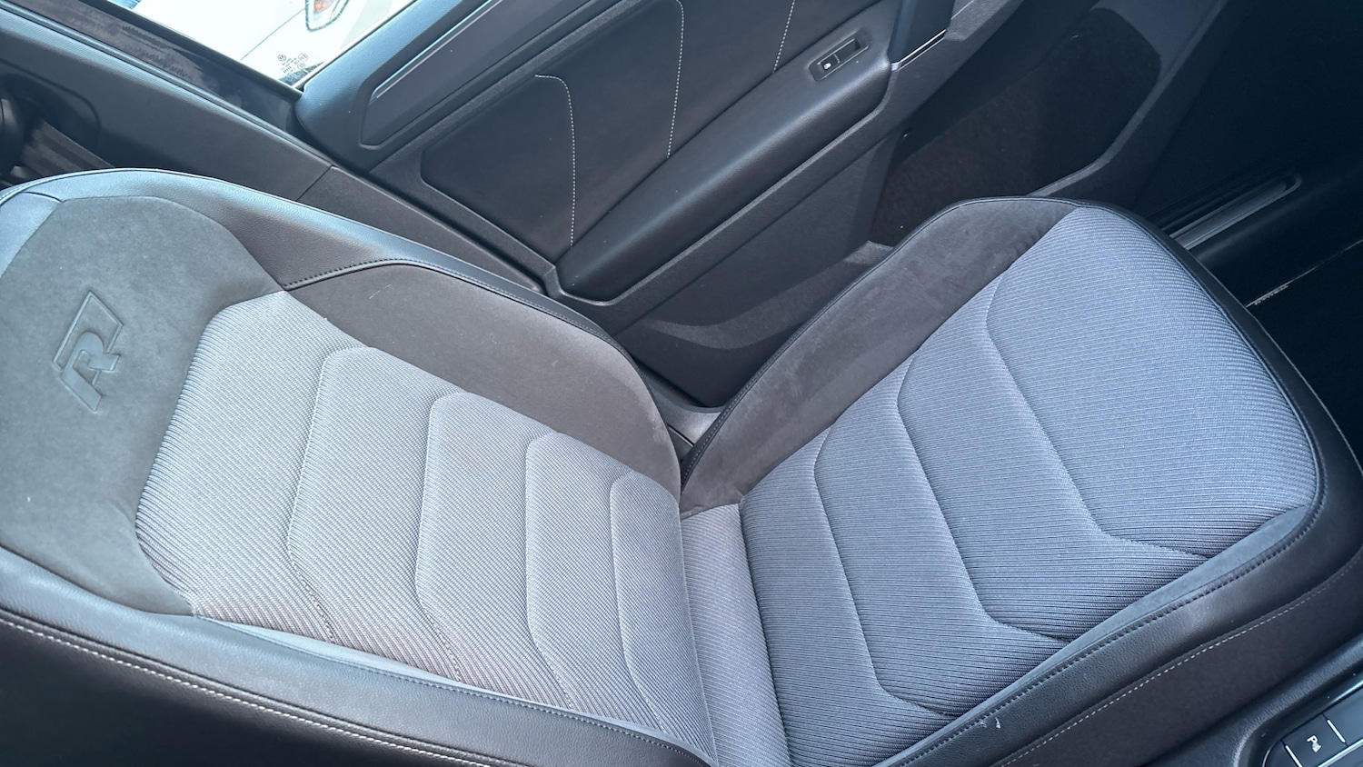 Used Volkswagen Tiguan 2017 for sale - 77363900: Photo 45