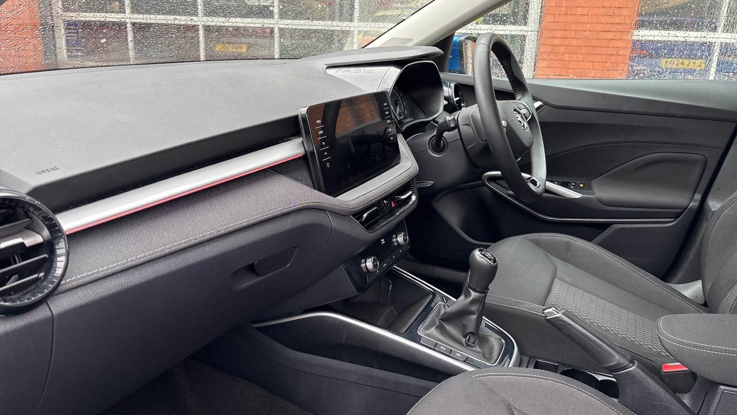 Used Skoda Fabia 2024 for sale - 77518950: Photo 2