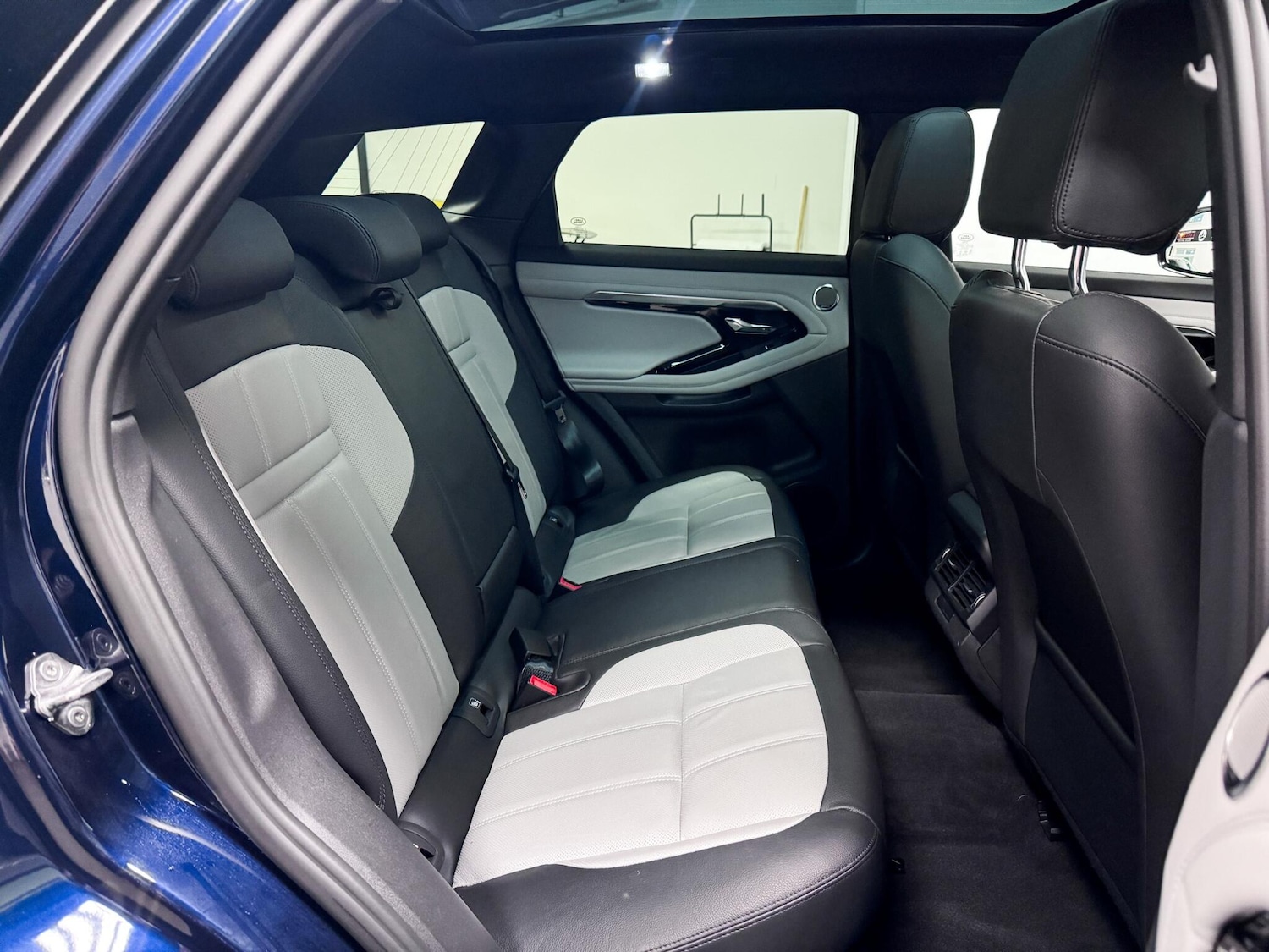 Used Land Rover Range Rover Evoque for sale - 76485104: Photo 26