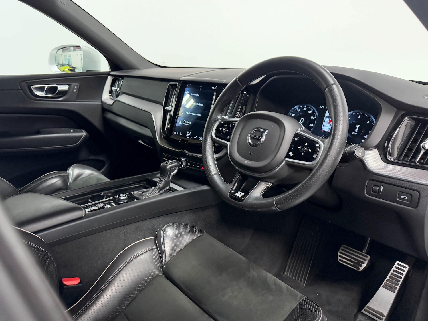 Used Volvo XC60 2019 for sale - 76109205: Photo 21
