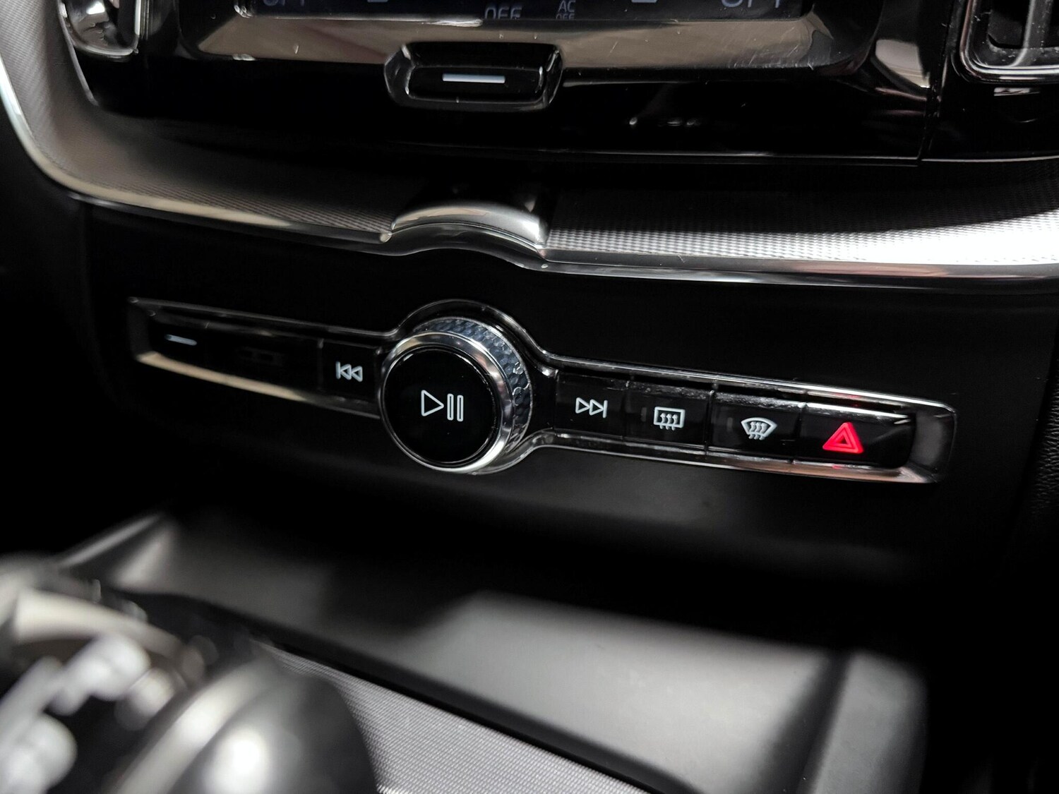 Used Volvo XC60 2019 for sale - 76109205: Photo 33
