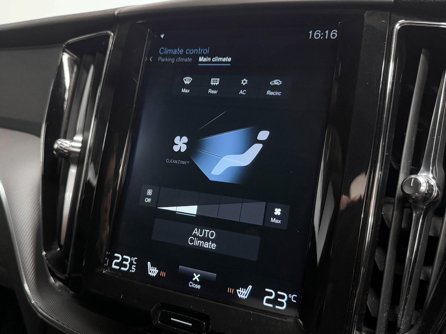 Used Volvo XC60 2019 for sale - 76109205: Photo 48